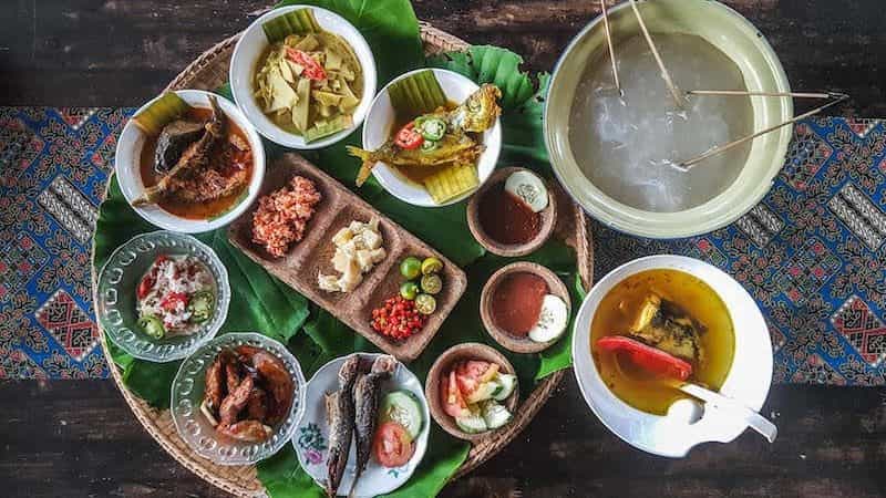 Cultural Festivals and Seasonal Food